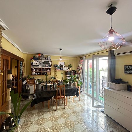 Grosses Modernes Zimmer "Silber" Fuer 2 Personen Und Katzenliebhaber Valência Exterior foto
