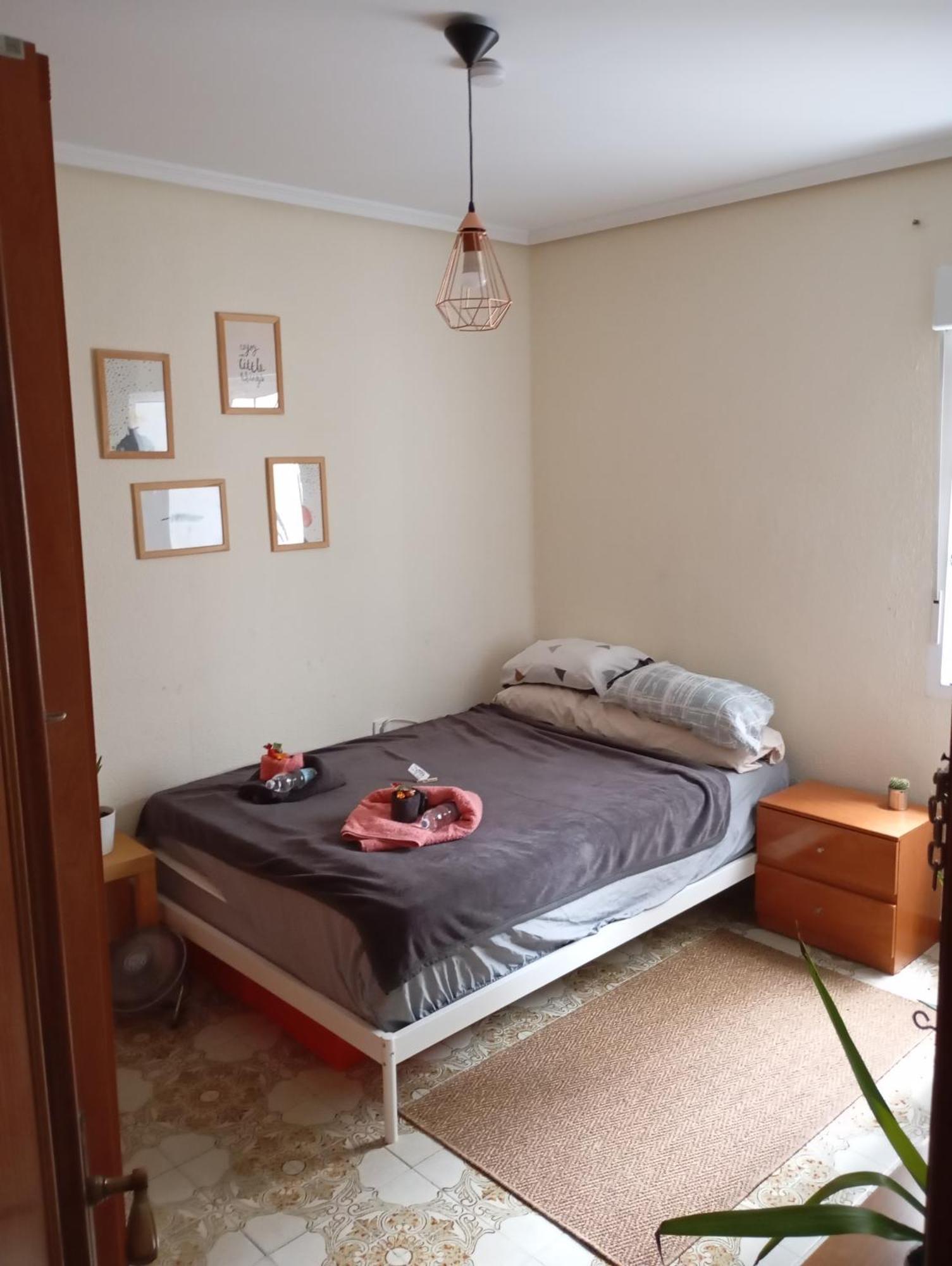 Grosses Modernes Zimmer "Silber" Fuer 2 Personen Und Katzenliebhaber Valência Exterior foto